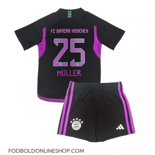 Bayern Munich Thomas Muller #25 Udebane Trøje Børn 2023-24 Kortærmet (+ Korte bukser)